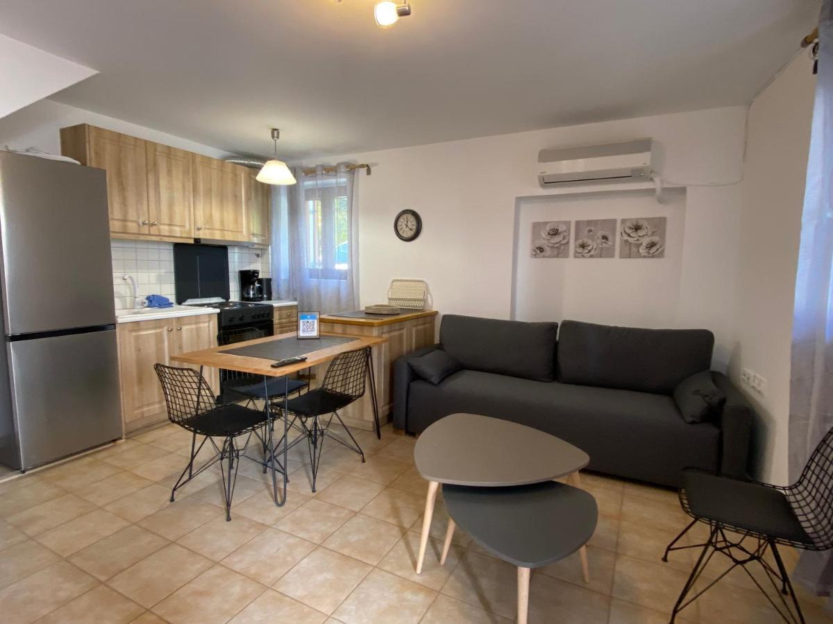Romantic Maisonette In The Heart Of Pythagoreio Rh Door Экстерьер фото